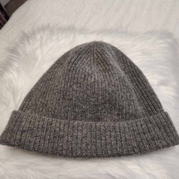 👽 EUC Polo Ralph Lauren Unisex Wool Rib Knit Skull Cap Beanie, Grey, OSFM - Picture 6 of 7